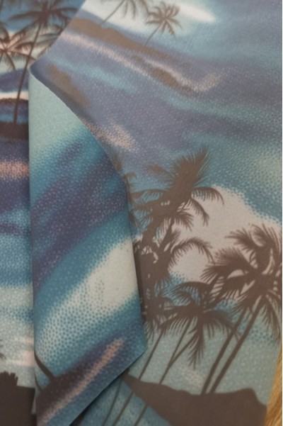 DG-CW  UV-protective reflective fabric  Digital color printing  Polyester fiber  Luminous, iridescent reflective material  Colorful windbreaker jacket fabric  Size: 1400mm  Weight: 80g detail view-1